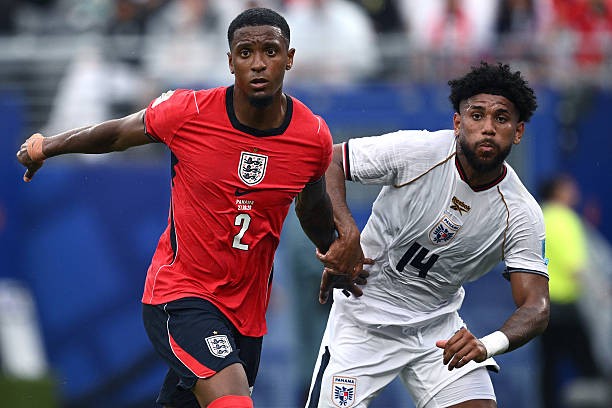 Ezri Konsa (7.6): Trung vệ của Aston Villa đã biếu không cho Panama một cơ hội ngay những giây đầu tiên và mất khá nhiều thời gian để lấy lại bình tĩnh. Đây là một màn trình diễn có phần thất thường dù điểm số chuyên môn vẫn ở mức khá: Ảnh: Getty Images