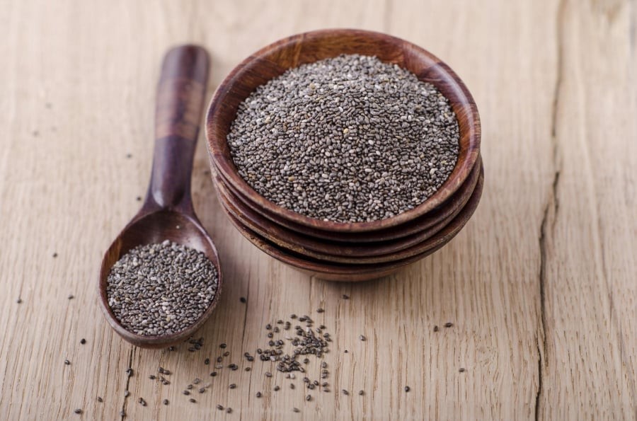 Không chỉ là thực phẩm giàu dinh dưỡng, hạt chia còn được nhiều người yêu thích nhờ khả năng hỗ trợ chăm sóc làn da.