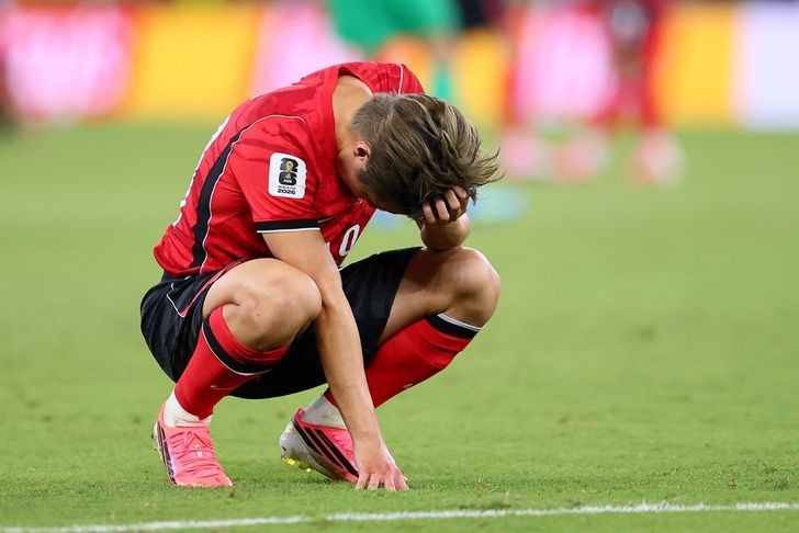 Giấc mơ lớn tan vỡ giữa ánh đèn World Cup. Ảnh: The Korea Times.