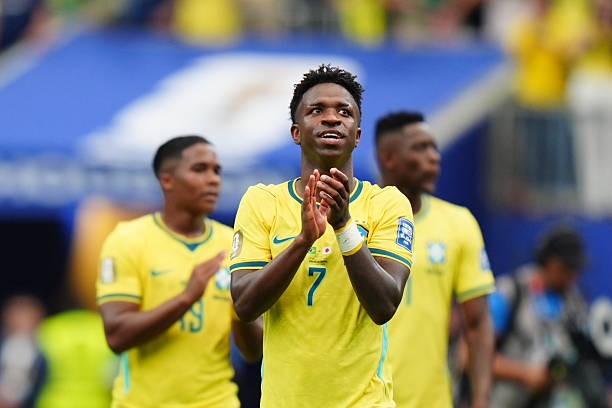Vinicius Junior (7.4): Im tiếng trong hiệp một trước hàng thủ lùi sâu của Nhật Bản, nhưng anh đã bùng nổ sau bàn gỡ hòa. Vini kém may mắn khi cú solo đẳng cấp từ giữa sân bị thủ môn Zion Suzuki đẩy bóng trúng cột dọc. Ảnh: Getty Images.