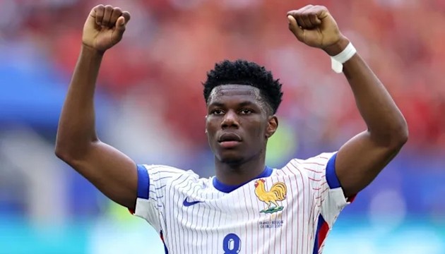 Aurelien Tchouameni là một trong những ngôi sao bổ sung hàng tiền vệ mà MU nhắm đến.
