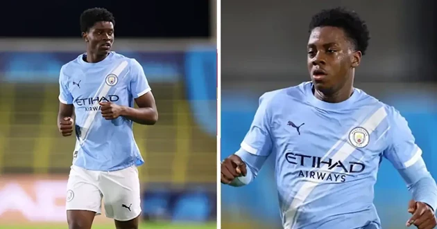 Karim Cassim và Xavier Parker trong màu áo Man City. Ảnh: Getty Images