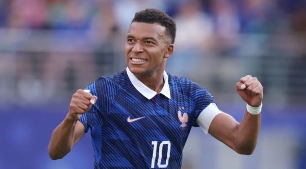 Mbappe và hàng công tuyển Pháp quá bùng nổ.