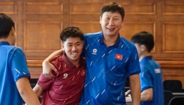 Khoa Ngô rời đội tuyển Việt Nam vì chấn thương.