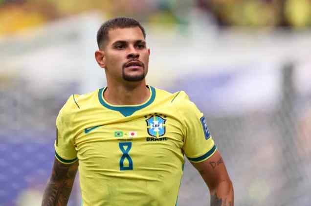 Bruno Guimaraes đang là nhân tố Arsenal khát khao sở hữu. Ảnh: Getty Images.