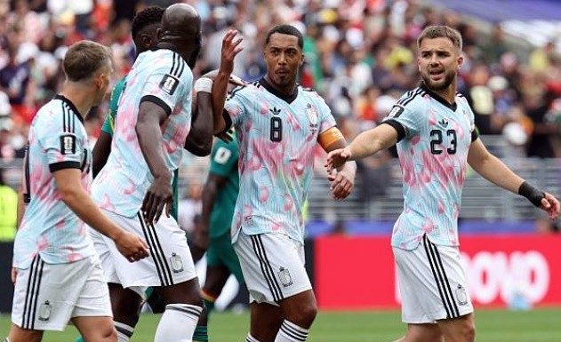 Trước những lời chỉ trích từ Tielemans, ngôi sao thuộc biên chế Arsenal cũng dần mất bình tĩnh.