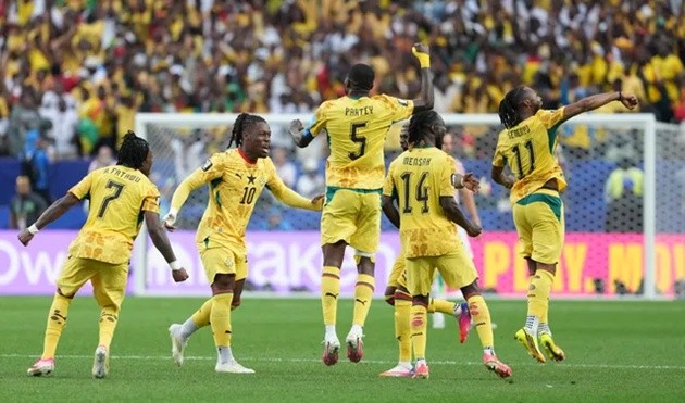 Ghana vào vòng 16 đội nhờ vị trí thứ 3
