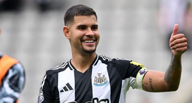Bruno Guimaraes có thể giúp tuyến giữa Arsenal thêm chắc chắn. Ảnh: Getty.