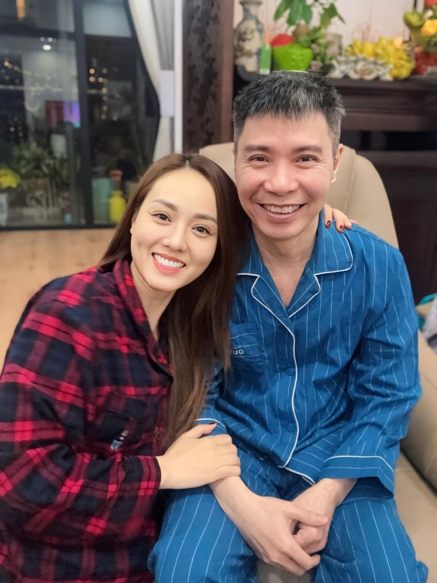 Vợ NS Công Lý thừa nhận lúc nào cũng trong tình trạng cần tiền
