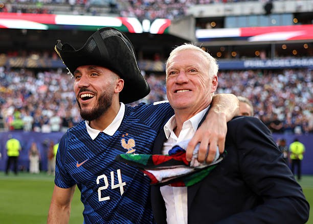 Những thay đổi của Didier Deschamps giúp tuyển Pháp giành chiến thắng.