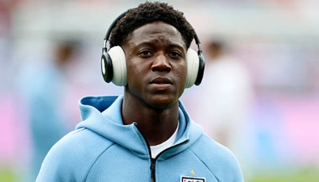 Real Madrid theo đuổi Kobbie Mainoo.