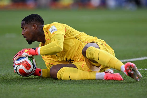 Mike Maignan (7.7): Thủ môn của AC Milan luôn duy trì sự cảnh giác cao độ để xử lý các quả tạt vào vòng cấm. Nhìn chung, anh có một trận đấu khá nhàn nhã khi không phải đối mặt với quá nhiều áp lực. Ảnh: Getty Images
