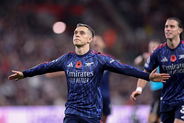 Arsenal đã đạt được thỏa thuận bán đứt Trossard.