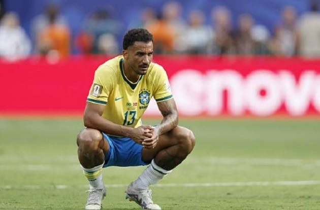 Danilo (5.9/10): Tỏ ra hụt hơi trước các tiền vệ cánh đối phương. Chuyền bóng kém và mắc lỗi vị trí khi không áp sát Haaland ở bàn thua thứ hai.