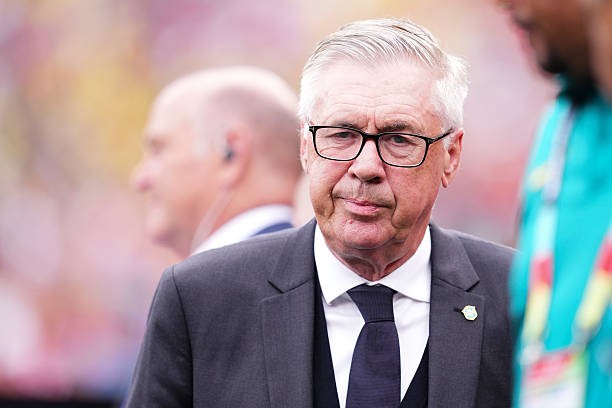 HLV Carlo Ancelotti đối diện chỉ trích vì lựa chọn để Bruno Guimaraes sút penalty cho tuyển Brazil. Ảnh: Getty Images.