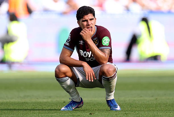 Fernandes đã chính thức gia nhập Tottenham Hotspur. Ảnh: Getty Images. 