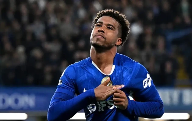 Santos là một trong những mục tiêu tuyến giữa của Man Utd hiện tại. Ảnh: Getty Images