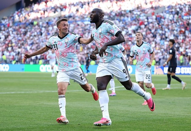 Lukaku ấn định chiến thắng cho đội tuyển Bỉ. (Ảnh: Getty Images)