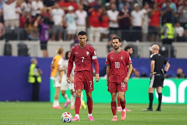 Ronaldo và các đồng đội đã dừng bước ở vòng 16 đội.