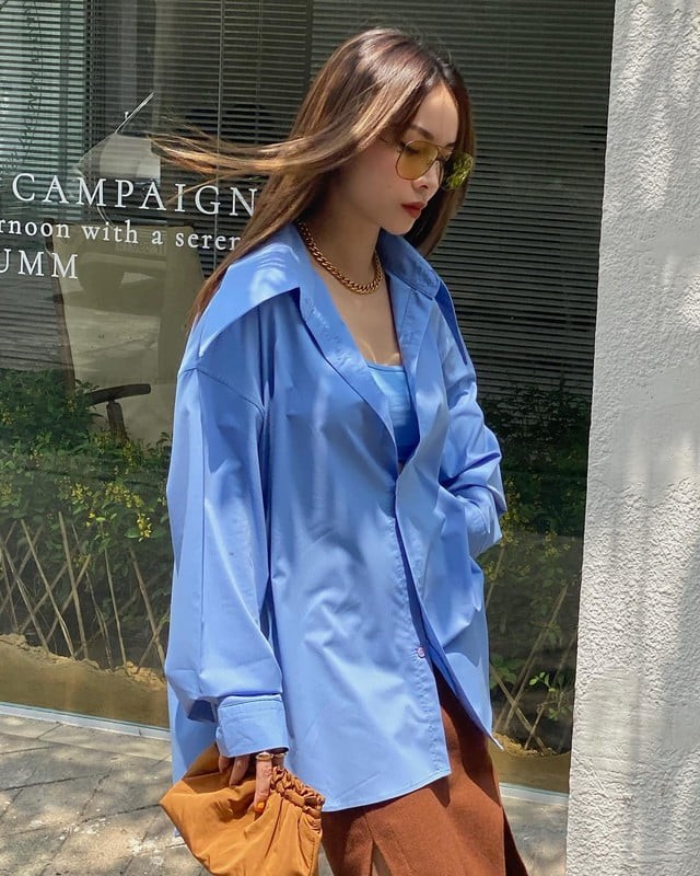 Các gam màu như trắng, kem, xanh nhạt, be hoặc hồng pastel mang đến vẻ ngoài nhẹ nhàng, tinh tế và phù hợp với nhiều độ tuổi.