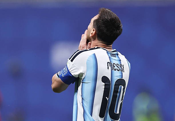 Messi là nhân vật chính trong màn ngược dòng của Argentina. 