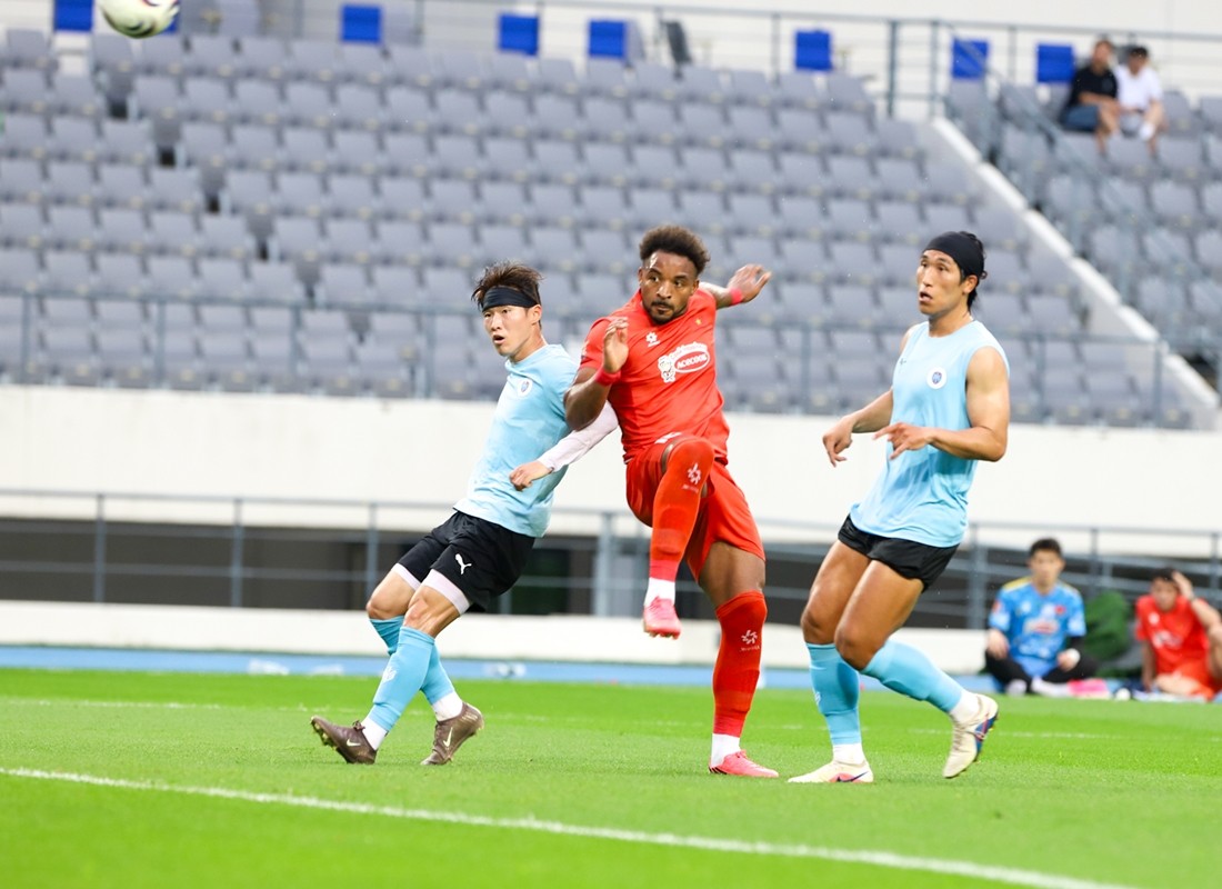 Xuân Son tỏa sáng giúp Việt Nam đả bại Yongin FC. Ảnh: VFF.