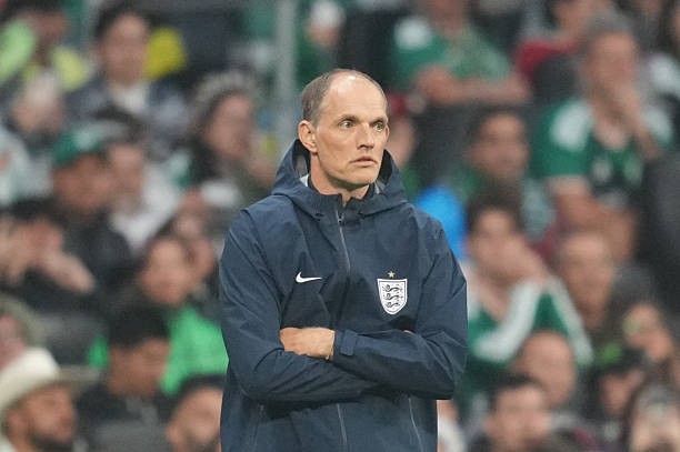 Thomas Tuchel không muốn học trò nhảy qua biển quảng cáo. Ảnh: Getty Images
