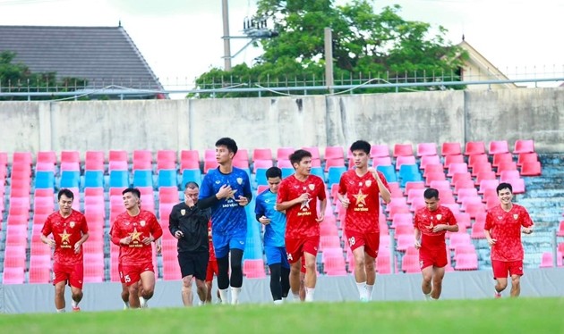 Hà Tĩnh thử việc 3 cầu thủ Việt Kiều. Ảnh: Câu lạc bộ Hà Tĩnh.