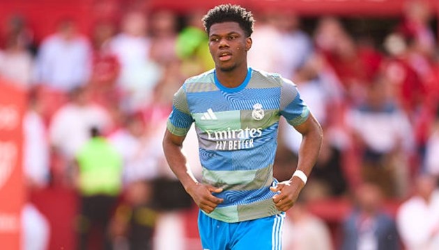 Tchouameni tiếp tục gắn bó với Real Madrid.