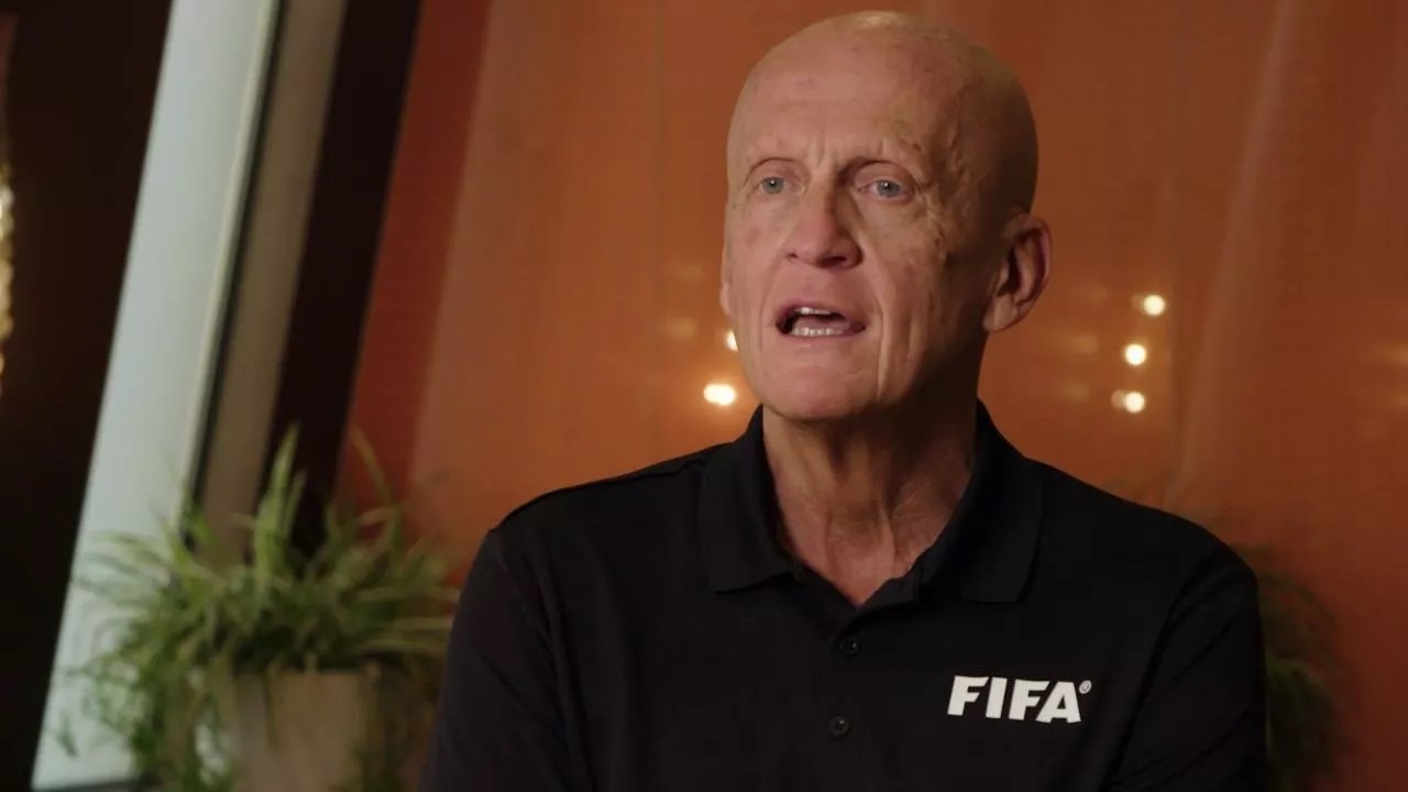 Trưởng ban Trọng tài FIFA Pierluigi Collina. Ảnh: FIFA.com.