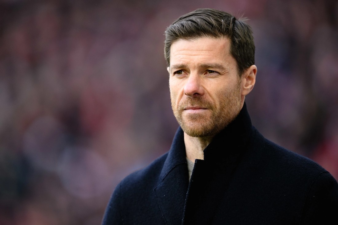 HLV Xabi Alonso đối mặt nhiều vấn đề về nhân sự tuyến giữa của Chelsea. Ảnh: Chelsea FC.
