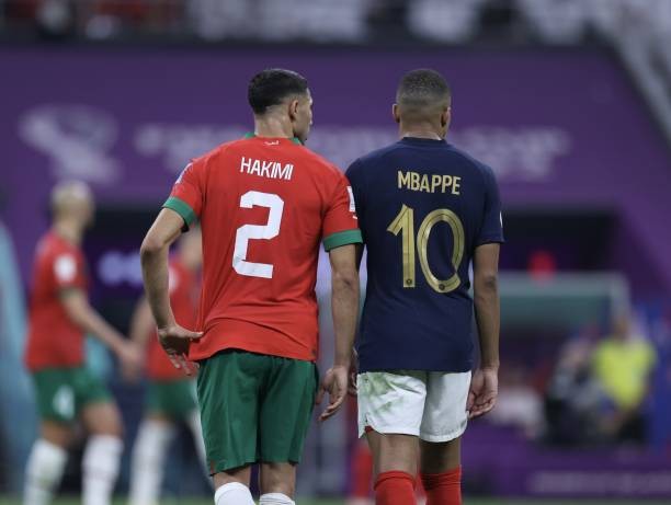 Những trụ cột của hai đội như Hakimi và Mbappe đều đang thể hiện phong độ ấn tượng. 