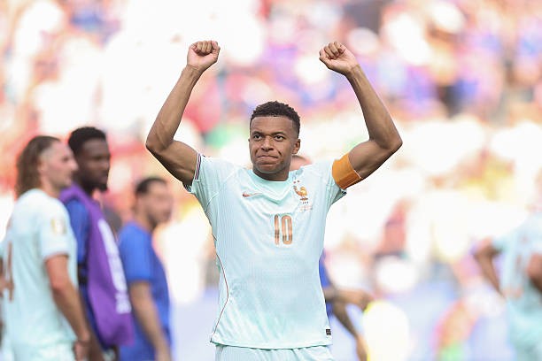 Mbappe là hạt nhân trong cỗ máy mang tên Pháp 