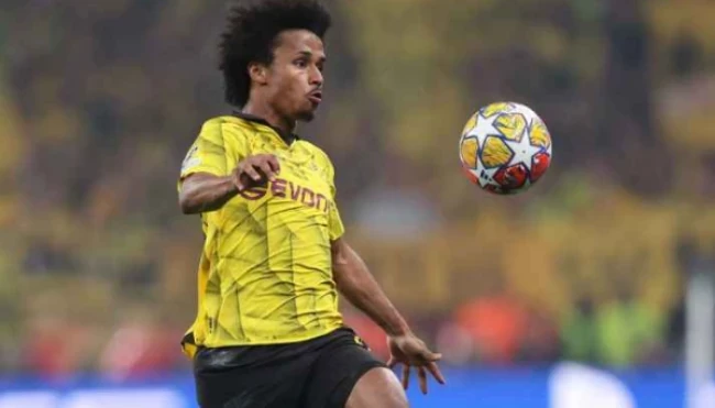Barca tiến gần chữ ký của Karim Adeyemi. Ảnh: Getty Images.