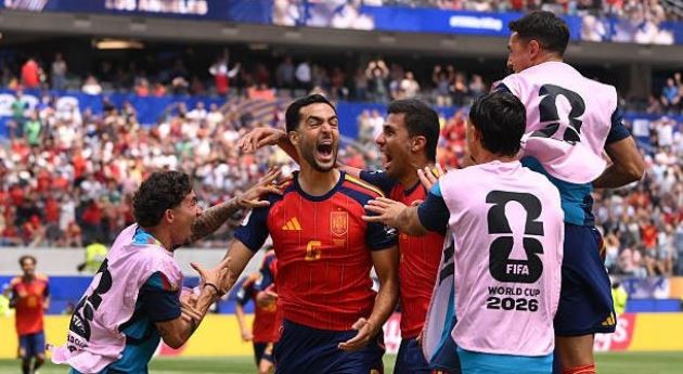 Merino một lần nữa toả sáng đúng lúc. Ảnh: Getty Images.