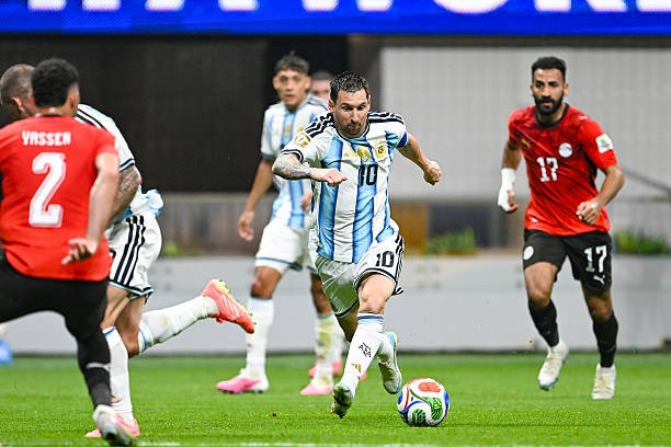 Argentina đã thể hiện được bản lĩnh trong khó khăn. Ảnh: Getty Images