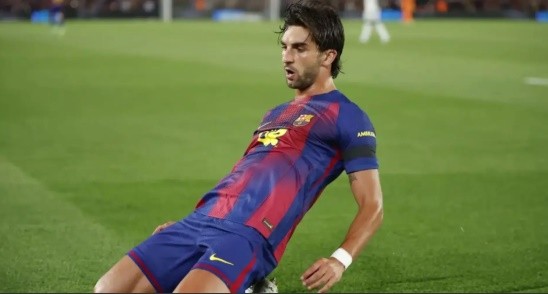 Torres có thể sẽ rời Barca hè này. Ảnh: Getty Images.