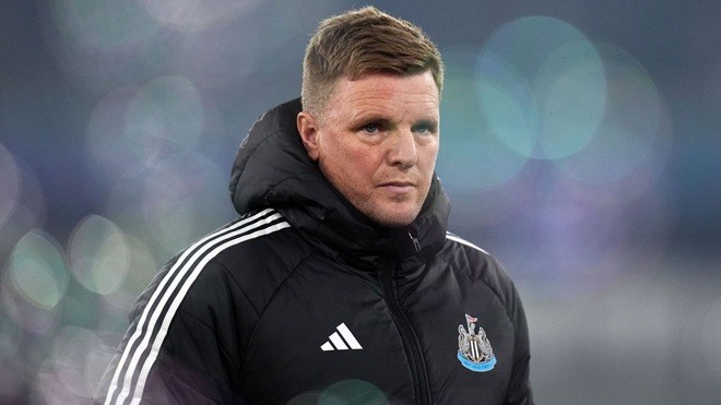 Howe sẽ có một đội hình khá mới mẻ mùa tới. Ảnh: Sky Sports.