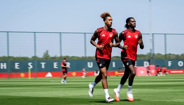 Yoro tích cực tập luyện hè 2026. (Ảnh: Getty Images)