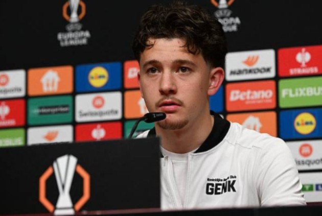 Dortmund theo đuổi