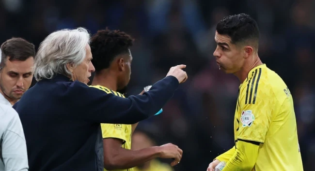 Jorge Jesus từng làm việc với Ronaldo tại Al Nassr. Ảnh: Getty Images.