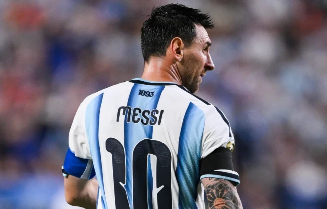 Messi là thách thức cực đại với hàng thủ Tam Sư. Ảnh: Getty Images.