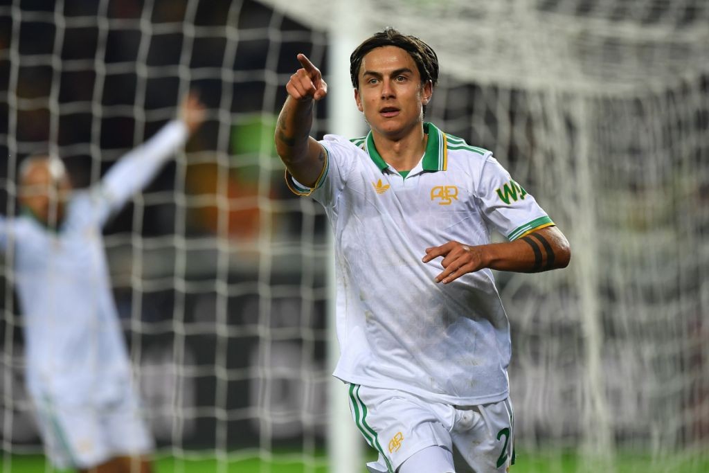  Dybala sẽ tiếp tục chơi cho Roma. Ảnh: Getty.