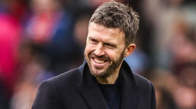 Carrick sẽ nhắm ai để củng cố tuyến giữa? Ảnh: Getty Images.