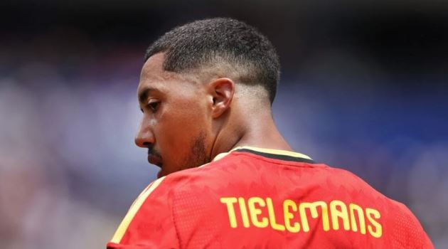 Sau 13 năm, Youri Tielemans đã đến MU. Ảnh: Getty Images.