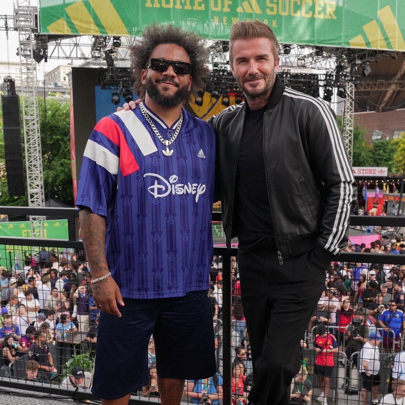 Thương hiệu Beckham vẫn sống mãi sau sân cỏ. Ảnh: Beckham Fanpage.