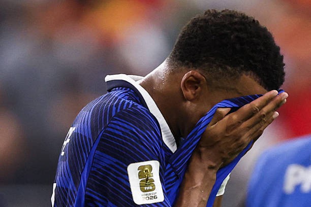 Kylian Mbappe (5.9): Bị phong tỏa chặt chẽ, chỉ có duy nhất một cơ hội dứt điểm rõ rệt nhưng không thể tạo nên sự khác biệt. Ảnh: Getty Images