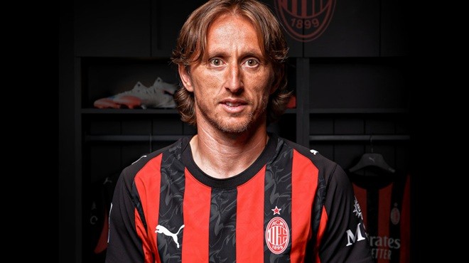 Modric khả năng sẽ ký hợp đồng mới với Milan. Ảnh: Imago.