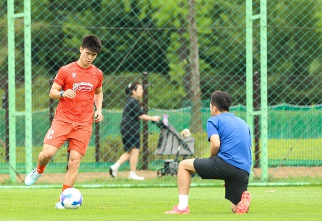Duy Mạnh không thể góp mặt cùng ĐT Việt Nam tại ASEAN Cup 2026. Ảnh: VFF