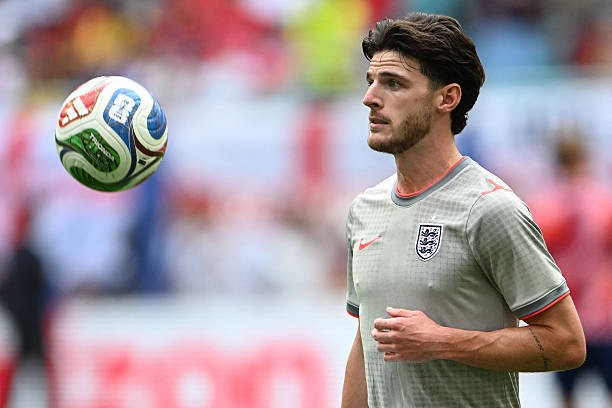 Declan Rice sẵn sàng đá chính trước Argentina. Ảnh: Getty Images. 